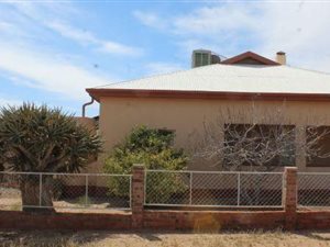 3 Bed House in Kenhardt