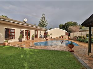 4 Bed House in Onverwacht