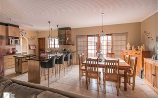 4 Bedroom House in Bonza Bay