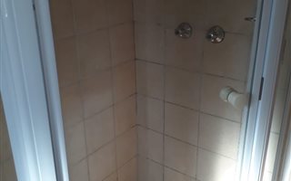 2 Bedroom Apartment in Theresa Park