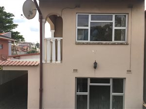 2 Bed House in Westcliff