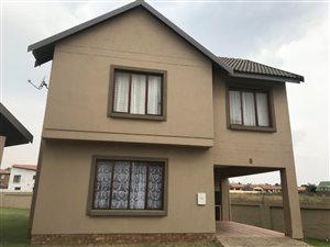 3 Bed Apartment in Secunda
