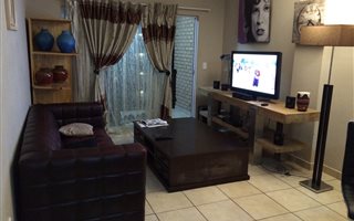 2 Bedroom Apartment in Annlin West