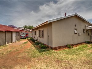 3 Bed House in Klopperpark