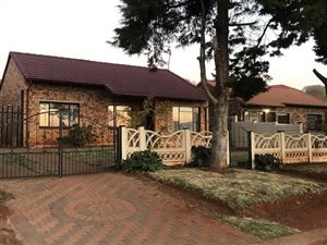 3 Bed House in Eldorado Park
