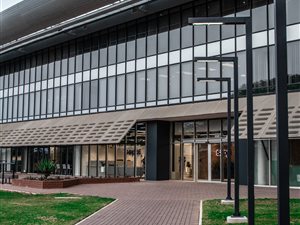 812 m² Commercial space in Somerset Park