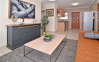 3 Bedroom House in Clayville