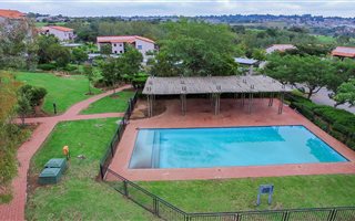 1 Bedroom Apartment in Jackal Creek Golf Estate