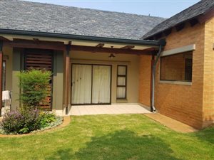 Bachelor apartment in Retire at Midstream