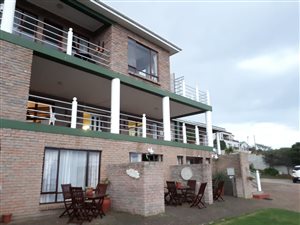 1300 m² Hotel in Mossel Bay