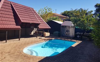 3 Bedroom House in Protea Park