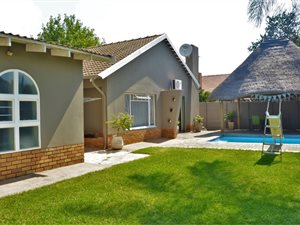 4 Bed House in Rietfontein