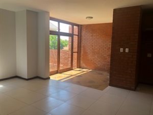 3 Bed Duplex in Mooikloof Equestrian Estate