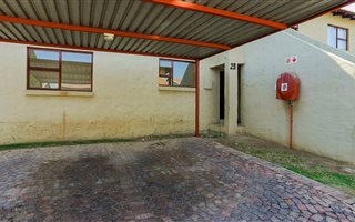2 Bedroom Apartment in Vorna Valley