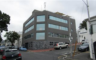 1500 m² Commercial space in Bo Kaap