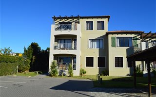 2 Bedroom Apartment in Bowtie