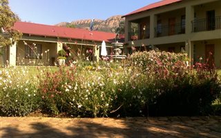 3 Bedroom House in Syferfontein