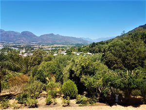 2379 m² Land available in Paarl Central East