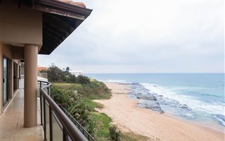 4 Bedroom House in Sheffield Beach