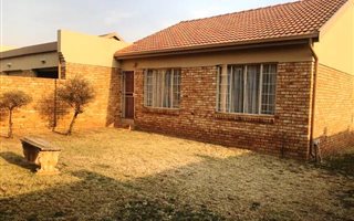 2 Bedroom Townhouse in Amberfield