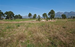 1334 m² Land available in Pearl Valley