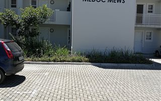 2 Bedroom Apartment in Nuutgevonden