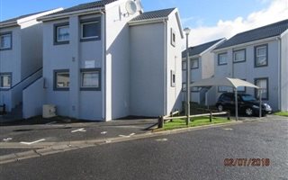 1 Bedroom Apartment in Strand Central