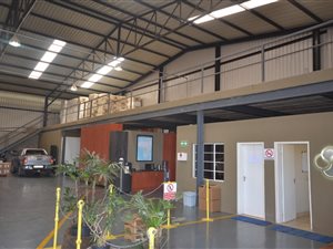 Commercial space in White River
