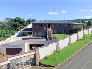 6 Bed House in Mtwalume