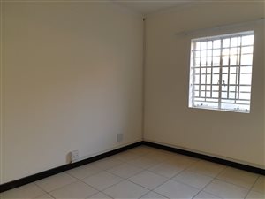 3 Bed Apartment in Zwavelpoort