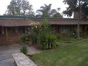 Farm in Boekenhoutskloof and surrounds