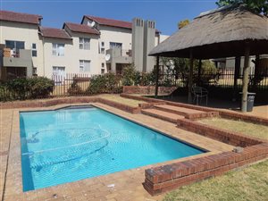 2 Bed Apartment in Bromhof