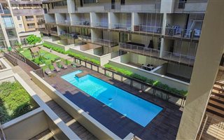 2 Bedroom Apartment in New Town Centre (Gateway)