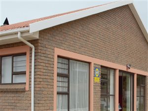 2 Bed Flat in Hartenbos Heuwels
