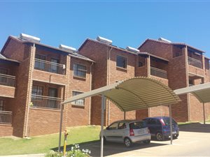 2 Bed Apartment in Naturena