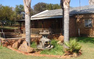 16 ha Farm in Leeuwfontein