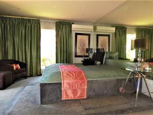 3 Bed Cluster in Sunward Park