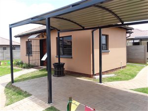 2 Bed House in Soweto Central