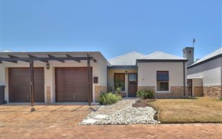3 Bedroom House in Atlantic Beach Golf Estate