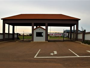 598 m² Land available in Rayton