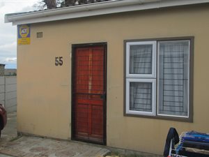 2 Bedroom House in Eersterivier