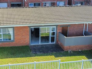 2 Bed Townhouse in Sea Park