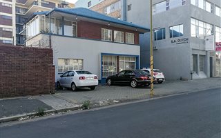 495 m² Office Space in Krugersdorp Central