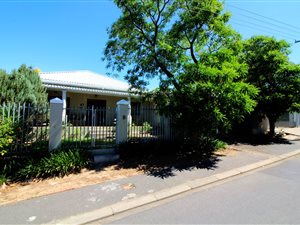 3 Bed House in Paarl