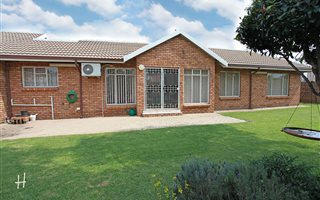 3 Bedroom House in Petersfield