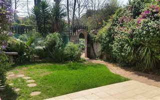 3 Bedroom Duplex in Victory Park