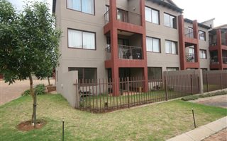 2 Bedroom Townhouse in Honeydew