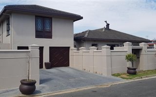 4 Bedroom House in Lochnerhof