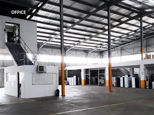 7205 m² Commercial space in Jacobs