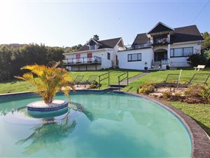 7 Bed House in Old Place